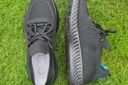 Krásné nové černé sneakers tenisky vel. 37 - 41
